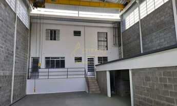 Imagem 3: Locação Galpão Reformado !! Talha para 3 mil kgs!