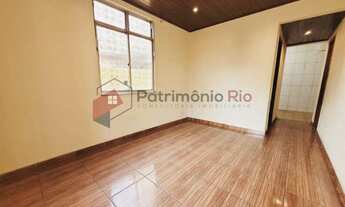 Imagem 2: Trata-se de terreno 280m² com 2 casas, pronta pra morar!