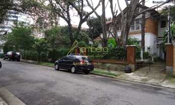 Imagem 2: Pacaembú - Rara oportunidade - Vila fechada