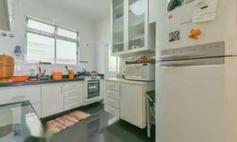 Imagem 4: Apartamento totalmente reformado e com condomínio baixo em Higienópolis