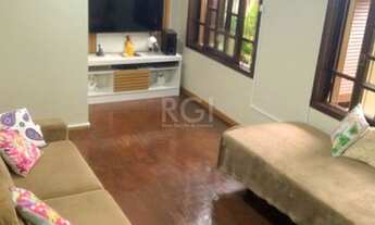 Imagem 4: Porto Alegre - Casa Padrão - Cavalhada