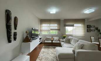 Imagem 5: Ótima casa em condomínio possui 4 quartos, 1 suíte, 8 vagas de garagem, condomínio complet