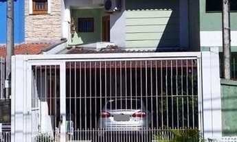 Imagem: Porto Alegre - Casa Padrão - Hípica