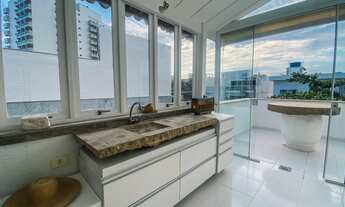 Imagem 2: Cobertura duplex para venda possui 260 m2 com 3 quartos