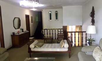 Imagem 3: CASA EM ÓTIMA LOCALIZAÇÃO!!! COM PISCINA!!