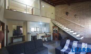 Imagem 4: CASA ASSOBRADADA - JARDIM JUREMA - SP