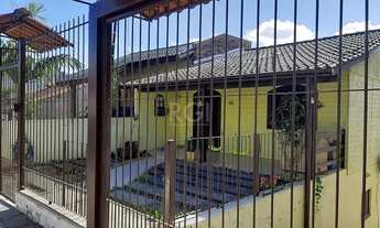 Imagem 2: Porto Alegre - Casa Padrão - Ipanema