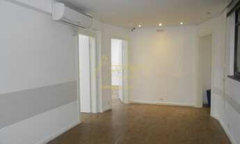 Imagem: Av. Paulista - ao lado do Metro