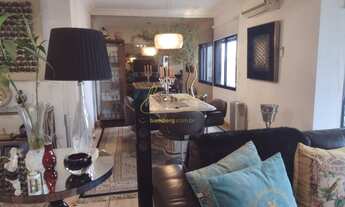 Imagem 4: Oportunidade! Um clássico. sala para 3 ambientes, varanda envidraçada. cozinha ampla, lare