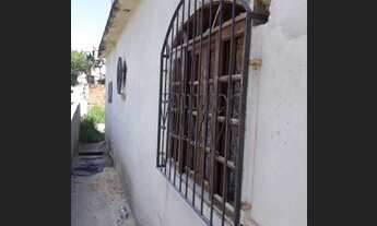 Imagem 2: Vendo esta casa Casa com 1 dormitório