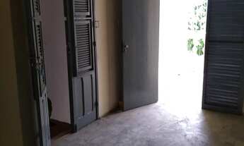 Imagem 5: Apartamento para aluguel possui 120 metros quadrados com 3 quartos em Montese - Fortaleza