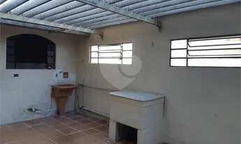 Imagem 6: Sobrado para venda possui 142 metros quadrados com 3 quartos