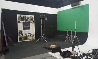 Imagem 4: Porto Alegre - Prédio Inteiro - Tristeza