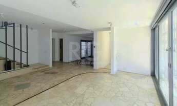 Imagem 3: Casa de 04 dormitórios , 05 vagas ,03 banheiros ,346m² privativos Cidade Baixa