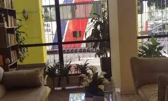 Imagem 4: Apartamento para aluguel tem 65 metros quadrados com 1 quarto em Centro - Curitiba - PR