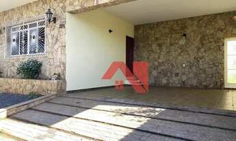 Imagem 3: Casa com 3 dormitórios à venda, 277 m² por R$ 730.000 - Tucura - Mogi Mirim/SP