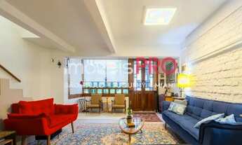 Imagem: Maravilhosa casa e vila na Vila Olimpia