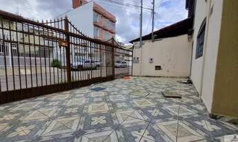 Imagem 2: Ótimo sobrado com 04 quartos