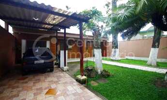 Imagem 2: CASA à venda com 2 quartos em Itanhaém, no bairro Suarão