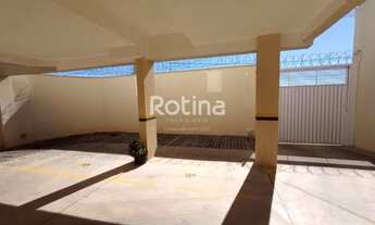Imagem 2: Apartamento para aluguel, 2 quartos, 1 vaga, Alto Umuarama - Uberlândia/MG