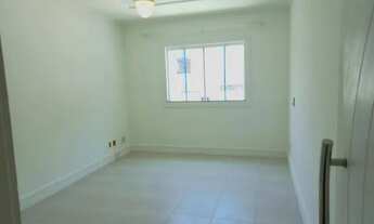 Imagem 4: Casa duplex moderna na Taquara com 03 suítes localizada na Estrada Rio Grande