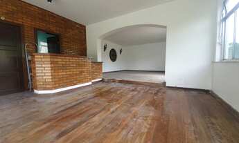 Imagem 4: CASA MARAVILHOSA de frente para o Jardim Botânico, com vista para a copa das árvores!