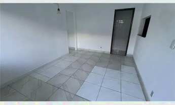 Imagem 3: Apartamento térreo, independente, 2 quartos, pequeno quintal, bairro Braga - Cabo Frio