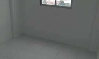 Imagem 6: Aluga-se apartamento no antares com 2/4 sendo 1 suíte