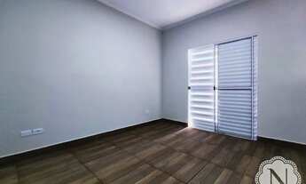 Imagem 5: Sobrado no bairro Nova Itanhaém - Interior