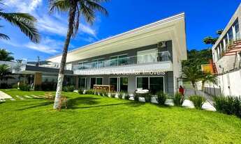 Imagem 7: Casa com pier no Residencial Marina Guarujá no canal de Bertioga