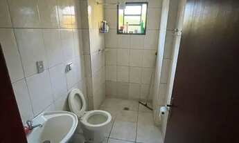 Imagem 4: C515 - Casa com três dormitórios sendo um suíte. Garagem para três carros ou mais...