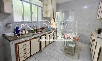 Imagem 7: Imóvel para venda possui 136 metros quadrados com 3 quartos em Grajaú - Rio de Janeiro - R