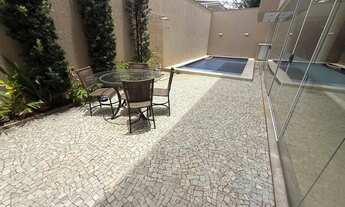 Imagem 4: Sobrado para aluguel tem 420 metros quadrados com 4 quartos