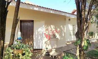 Imagem 5: Casa à Venda com 03 Suítes em Miguelópolis -SP com Piscina