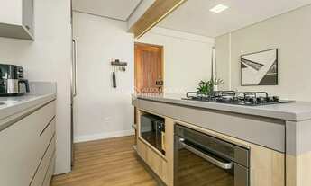 Imagem 7: Apartamento reformado com 2 dormitórios e 1 vaga coberta - Agronômica, Florianópolis