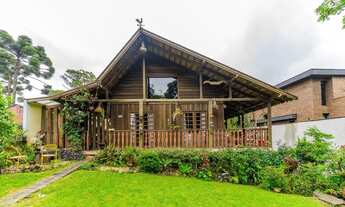 Imagem 2: Casa de Rua, 03 Quartos, 01 Suíte, 02 Vagas, Santa Felicidade, Curitiba