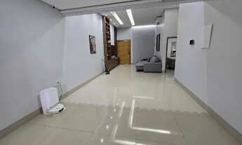 Imagem 2: Casa 3 suítes, escritório, piscina aquecida, churrasqueira, garagem 4 carros, mobiliada