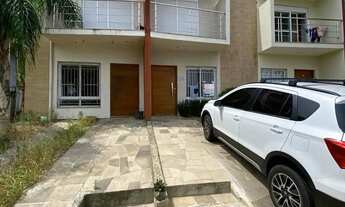 Imagem: Sobrado com 2 Suítes, Sacada e Pátio com