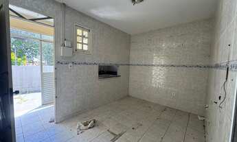 Imagem 7: Casa de esquina à venda no bairro Santa Rosa