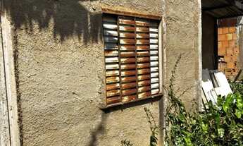 Imagem 3: Casa com 2 Quartos - 360 m2 - Vila Roriz - luziania - Go - Só 130 MIL