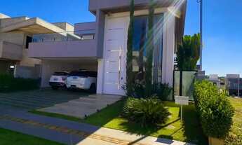 Imagem 5: Sobrado MOBILIADO Jardins Porto Casa em Condomínio com 4 Quarto(s) e 5 banheiro(s) à Venda