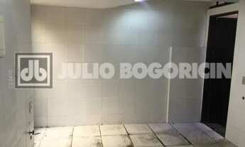 Imagem 7: E VENDA JULIO BOGORICIN IMÓVEIS - EXCELENTE CASA DUPLEX, COM 03 QUARTOS E 01 VAGA, MUITO A