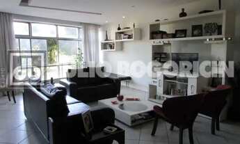 Imagem 4: Praia do Flamengo - Melhor trecho - Apartamento maravilhoso - Living - 4 Quartos - 2 Banh
