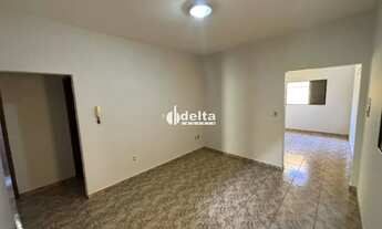 Imagem 4: Casa residencial com 3 quartos sendo 1 suíte disponível para locação no bairro Jardim Patr