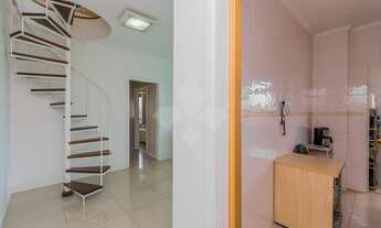 Imagem 4: Noblesse vende cobertura com 2 dormitórios e 2 vagas no Menino Deus