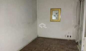 Imagem 6: Apartamento térreo com vaga coberta escriturada ótima localização no bairro