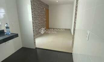 Imagem 6: Auxiliadora Predial vende apartamento de dois quartos