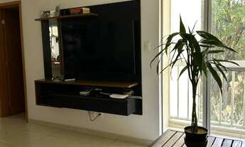 Imagem 3: Apartamento dois quartos com varanda e duas vagas de garagem