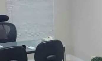 Imagem 5: Casa comercial com 315 metros AC, 8 salas, 6 WC's, 3 vagas - Pq . Continental