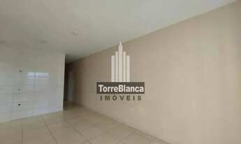 Imagem 2: Locação - Casa com 2 quartos, 3 vagas de garagem, Quintal Amplo, 51 m², Contorno